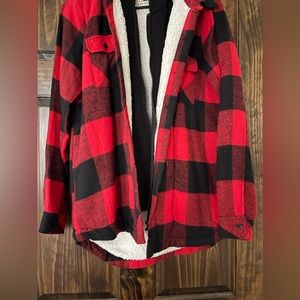 Fuzzy Hooded Buffalo Plaid Flannel - Medium
